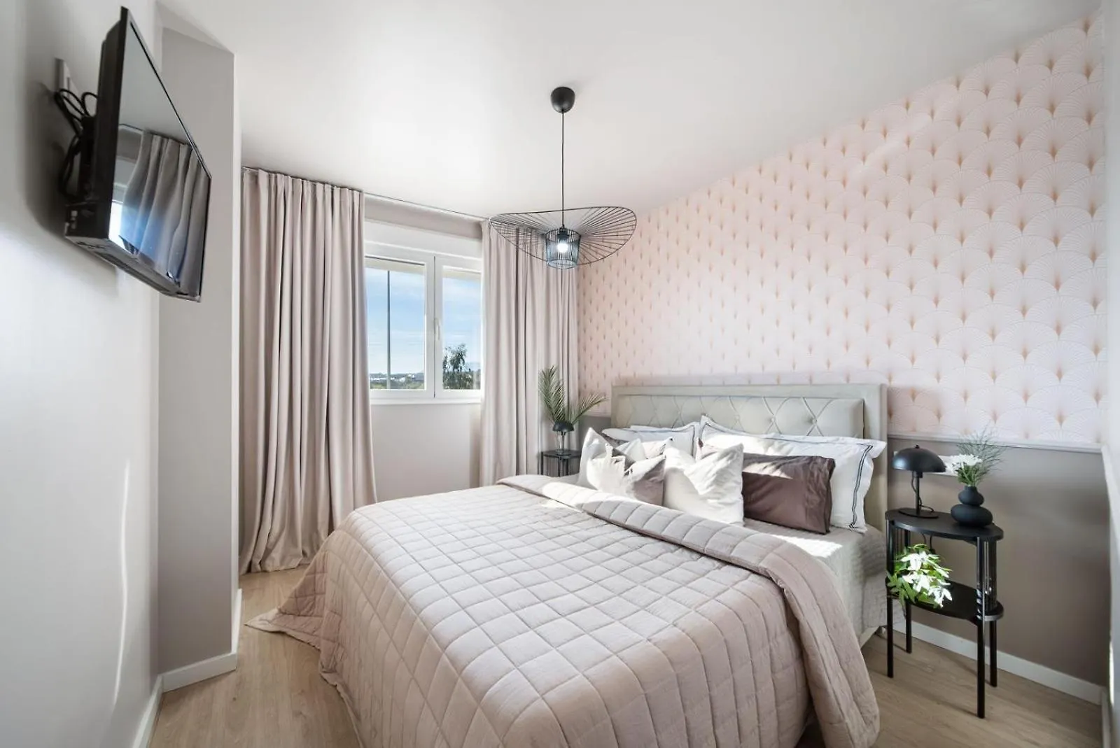 מארבלה Brand New Apartment With Gym&Rooftop Pool. 0*,